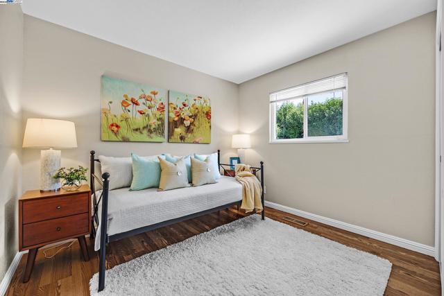 36560 Lakewood Dr, Newark CA: https://media.crmls.org/mediaz/3607c96b-a2b7-45be-95a6-b635623c27ac.jpg