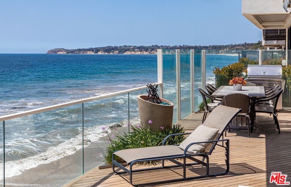 Balcony with a View!