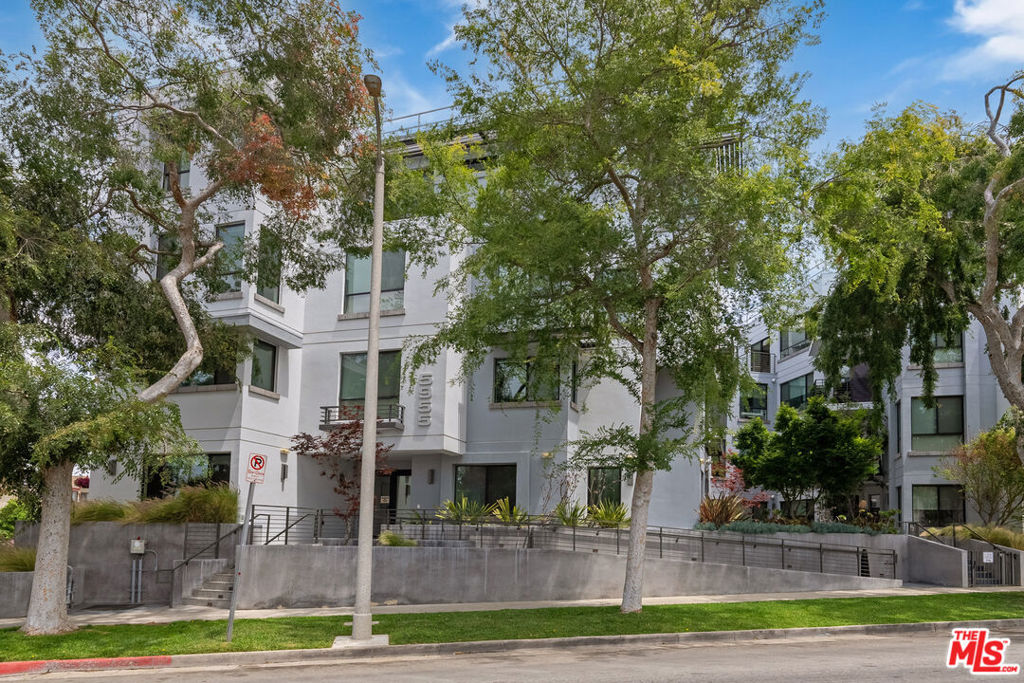 5955 Saturn Street #302