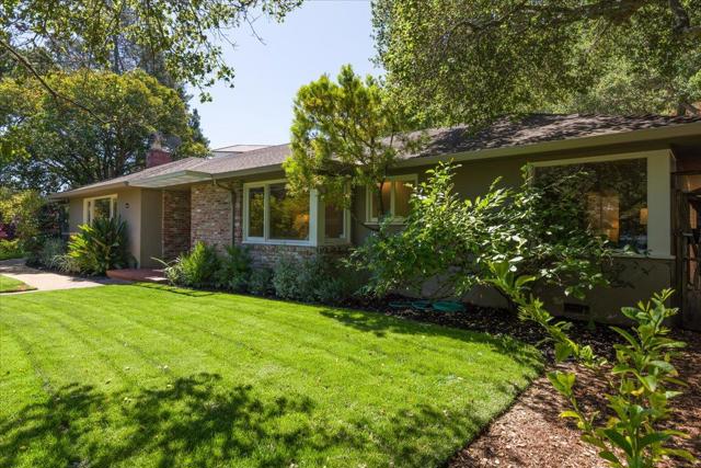2841 Canyon Road, Burlingame CA: https://media.crmls.org/mediaz/360b3ab9-dd36-468a-b0ef-e4e38839bb3f.jpg