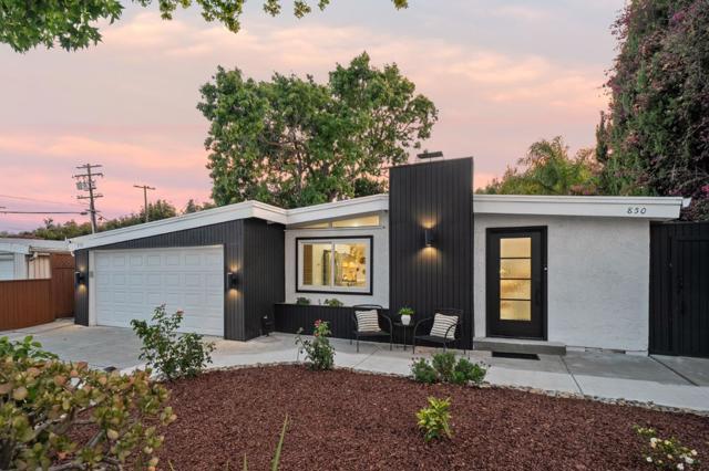 850 Las Palmas Drive, Santa Clara CA: https://media.crmls.org/mediaz/360bb4bb-ddda-4c3a-8438-cbc3d485d3f3.jpg