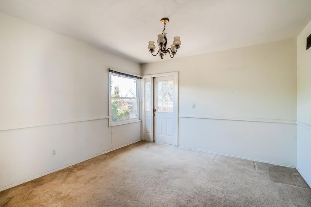 5639 Dorothy Way - photo 6