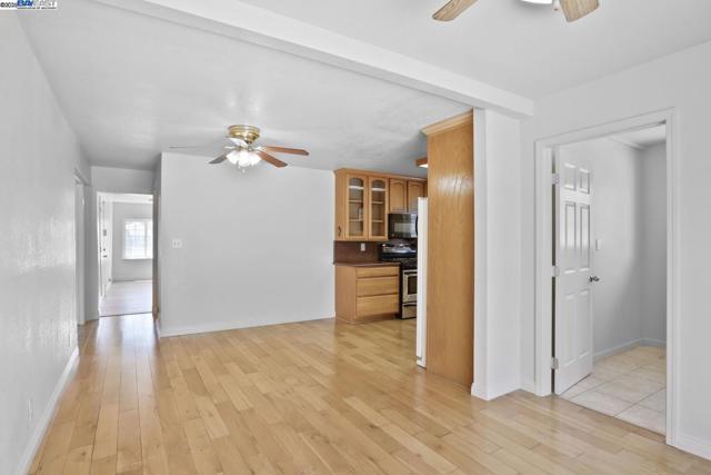 33408 4th Street, Union City CA: https://media.crmls.org/mediaz/360c0662-887d-4926-9e56-3e353be5b8ff.jpg