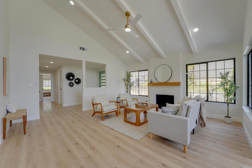 1022 La Casa Drive - photo 14