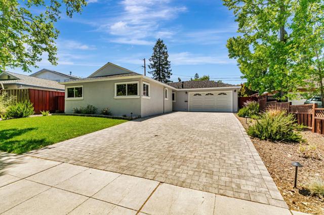 1580 Alameda De Las Pulgas, Redwood City CA: https://media.crmls.org/mediaz/360d2945-20c7-4787-a769-8f36a4c601ae.jpg