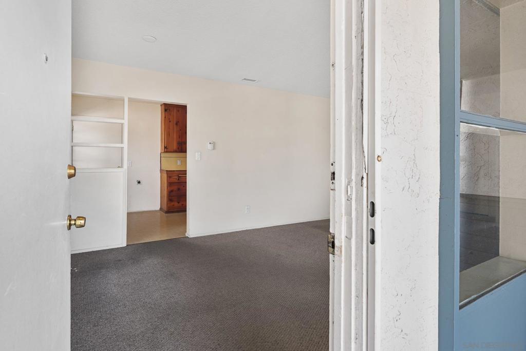 5037 Waring Rd - photo 5