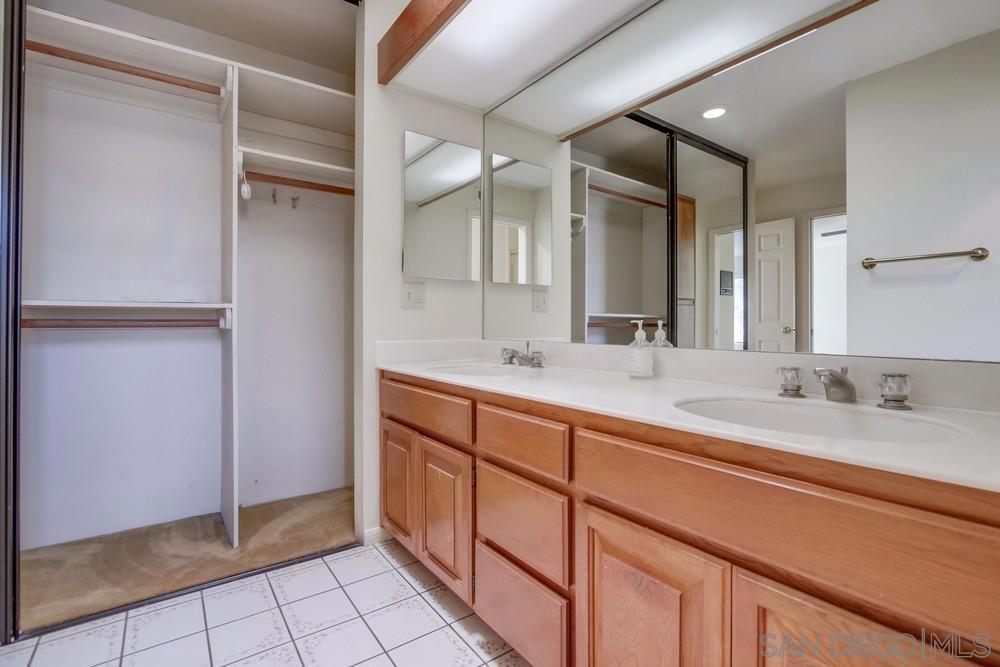 MLS #250037237SD image #31