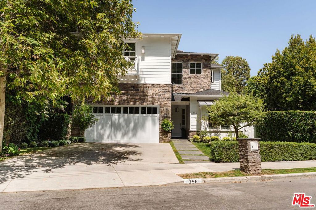 356 E Rustic Road