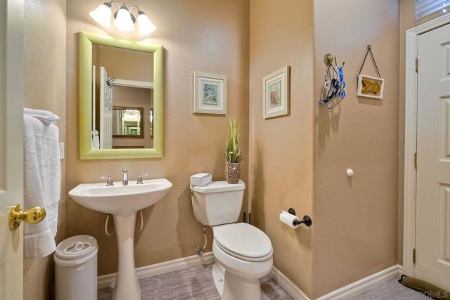11954 Cypress Valley Drive, San Diego CA: https://media.crmls.org/mediaz/360ea711-82fb-4672-8e7b-e6a5094e3b3d.jpg