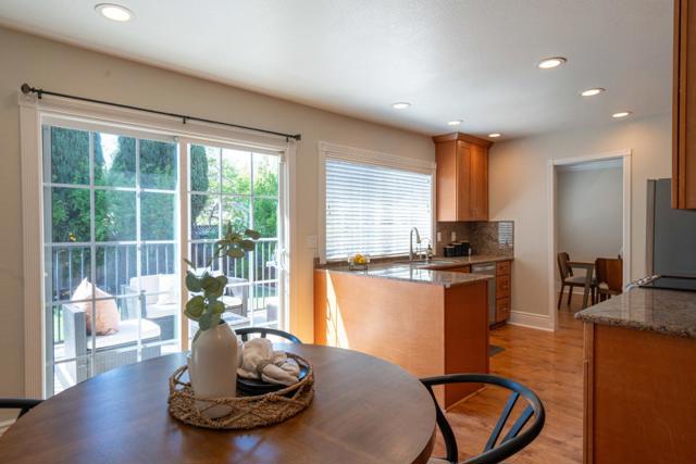 Image 9 of 31 For 4445 Windsor Park Drive