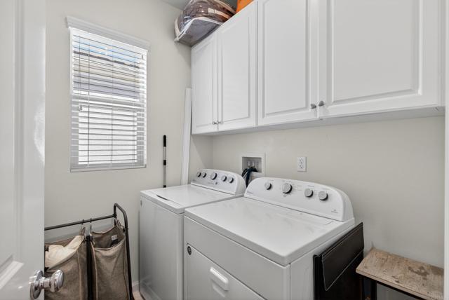 Detail Gallery Image 22 of 34 For 31554 Alicante Loop, Winchester,  CA 92596 - 3 Beds | 2/1 Baths