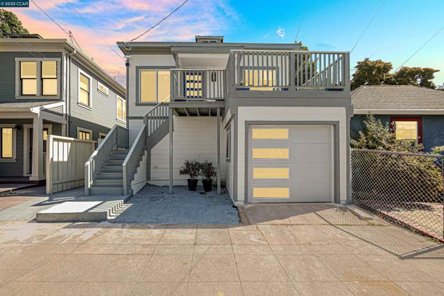 767 47Th St, Oakland CA: https://media.crmls.org/mediaz/3611e483-ebd6-4f98-8563-de1b7d5815ae.jpg