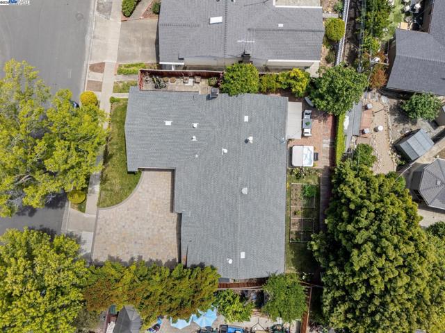 30113 Treeview St, Hayward CA: https://media.crmls.org/mediaz/3611f5a5-48e9-4b2f-8939-90702b0d1bea.jpg