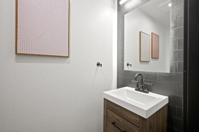 925 The Alameda, San Jose CA: https://media.crmls.org/mediaz/3611fb02-c299-4706-bb09-c0be52d21ff0.jpg