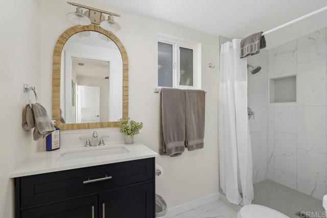 393 Date Avenue, Carlsbad CA: https://media.crmls.org/mediaz/3613d35b-a77b-4577-b565-e201e1988a52.jpg