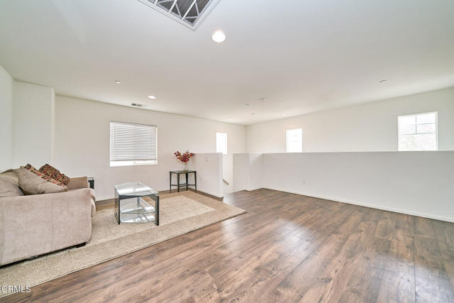 Detail Gallery Image 35 of 62 For 3193 Quarry Dr, Jurupa Valley,  CA 92509 - 4 Beds | 3 Baths