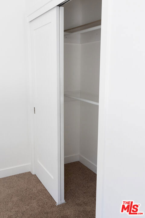 932 W Crestwood Street, San Pedro CA: https://media.crmls.org/mediaz/36151f5f-0102-4ef5-8a48-235af0d362fc.jpg