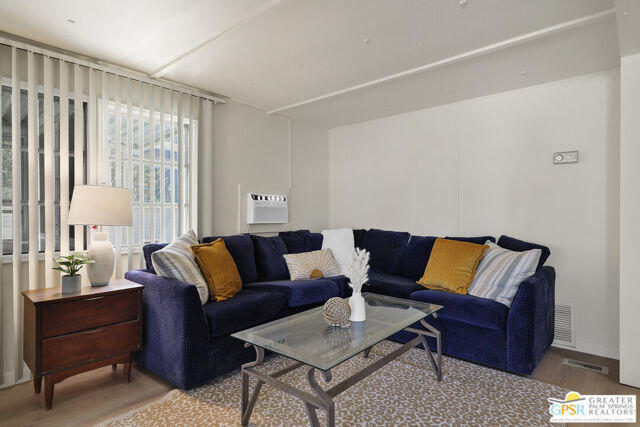 69421 Poolside Drive, Desert Hot Springs CA: https://media.crmls.org/mediaz/36158662-9c60-41d5-aeb9-a0f2d0991cbb.jpg