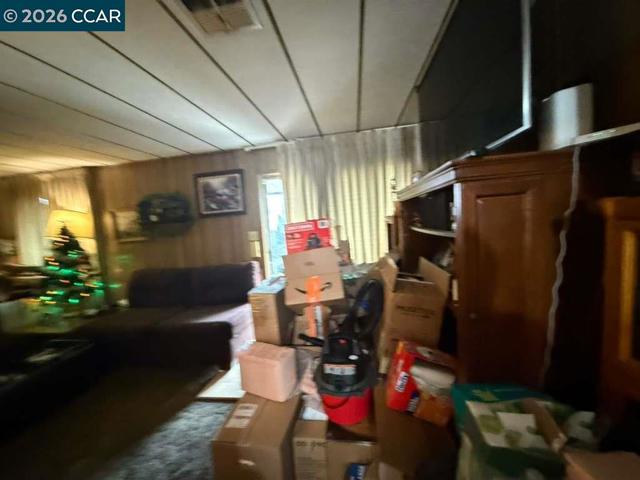 28227 Murcia St, Hayward CA: https://media.crmls.org/mediaz/36158fbe-caab-47cc-8cfc-34ae3c65d292.jpg