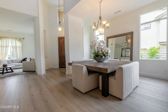 5314 Via Dolores, Newbury Park CA: https://media.crmls.org/mediaz/3615902e-2930-4f3c-ad71-151d966cc2dc.jpg
