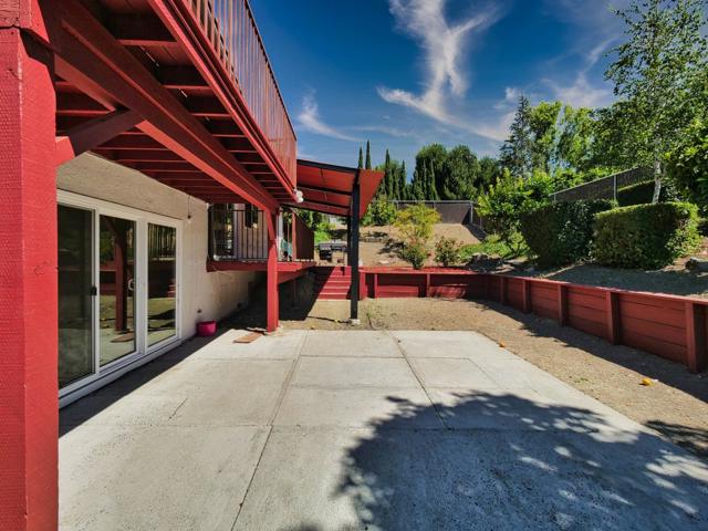 5909 Amend Road, El Sobrante CA: https://media.crmls.org/mediaz/3616887b-558e-4999-b733-6be822f18140.jpg