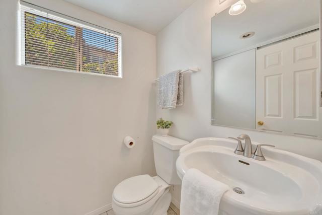 Detail Gallery Image 18 of 30 For 2229 Crest Dr, El Cajon,  CA 92021 - 4 Beds | 3/1 Baths