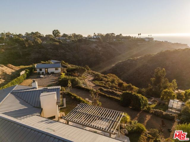 Drew Fenton | 6767 Wandermere Road Malibu CA | MLS: 7472712 Drew Fenton | 6767 Wandermere Road Malibu CA | MLS: 7472712