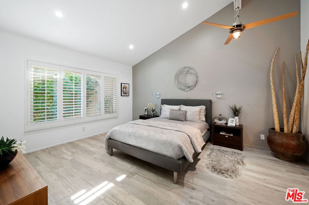 MLS #25612727 image #18