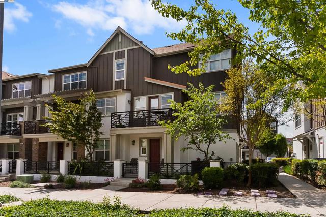 2030 Central Pkwy, Dublin CA: https://media.crmls.org/mediaz/3619c3da-ff93-461c-a661-3d73fd0fd283.jpg