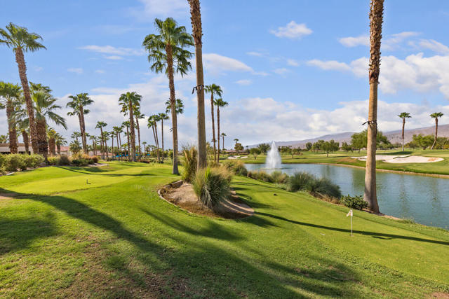 81126 Avenida Lorena, Indio CA: https://media.crmls.org/mediaz/361b0d64-efcc-404a-8a59-e7686ac38e96.jpg
