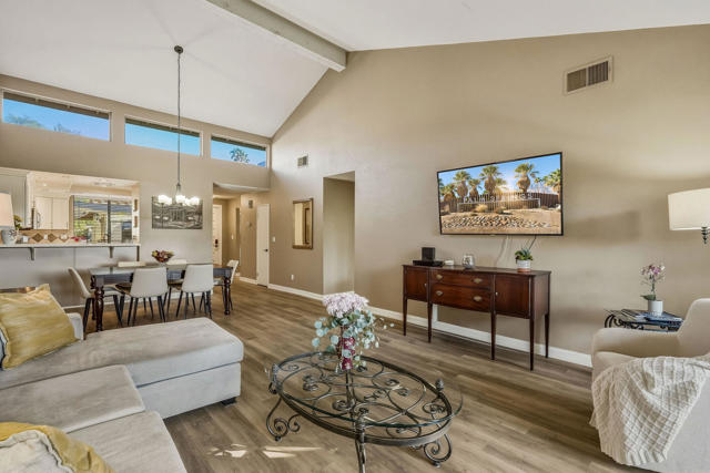 303 Villena Way, Palm Desert, CA 92260
