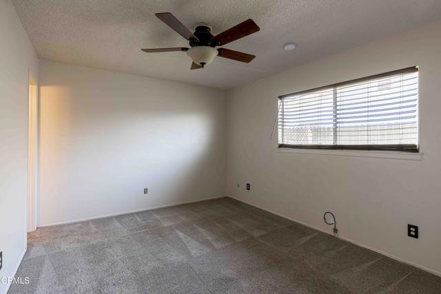 Detail Gallery Image 15 of 26 For 1215 Mckinley Ave, Bakersfield,  CA 93308 - 3 Beds | 2 Baths