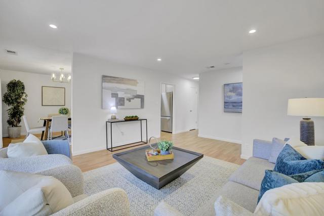 39 Morton Drive, Daly City CA: https://media.crmls.org/mediaz/361dd190-a1fc-4814-8447-d59e418b2fae.jpg