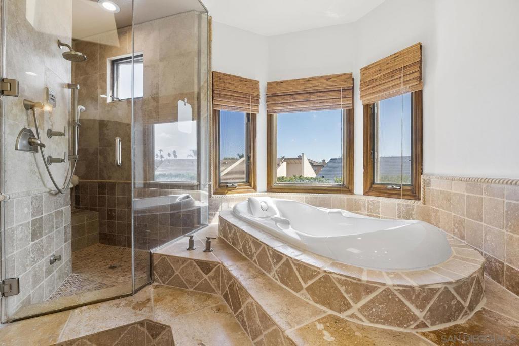 MLS #250041241SD image #34