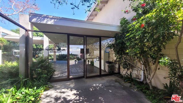 3220 Merrill Drive, 18