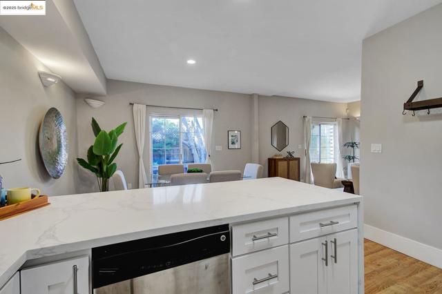 Image 10 of 39 For 1095 67th St