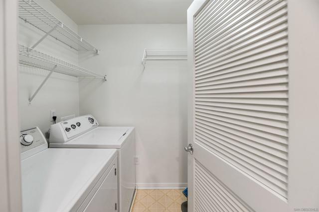 13021 Evening Creek Dr S, San Diego CA: https://media.crmls.org/mediaz/3620be8f-5a39-4149-a644-3602688ae990.jpg