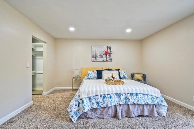 12505 Oaks North Drive, San Diego CA: https://media.crmls.org/mediaz/3621e345-ec3b-430e-871e-d41bf18a4a10.jpg