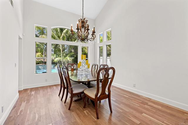 6990 Blue Orchid Lane, Carlsbad CA: https://media.crmls.org/mediaz/3622f7d6-caf0-425d-9060-eadaae83881d.jpg