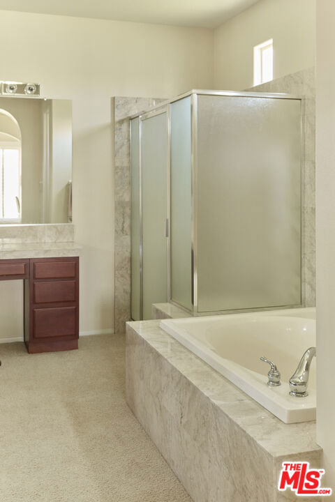 10 Wimbledon Circle, Rancho Mirage, CA 92270