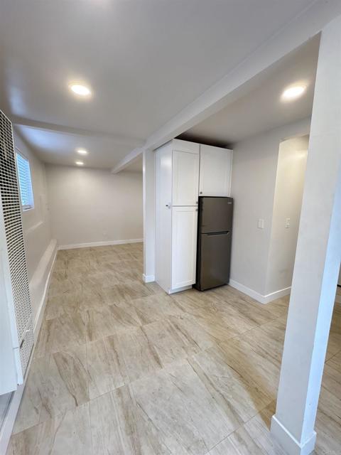 Image 7 of 8 For 2771 Logan Avenue B