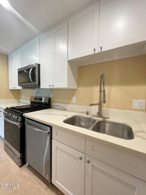 Detail Gallery Image 13 of 36 For 618 Sunfish Way, Port Hueneme,  CA 93041 - 2 Beds | 2 Baths