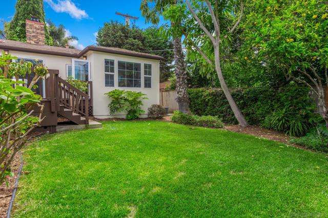 7940 La Jolla Shores Dr, La Jolla CA: https://media.crmls.org/mediaz/36258cee-7bf4-4061-94e2-32dbf9031ed6.jpg