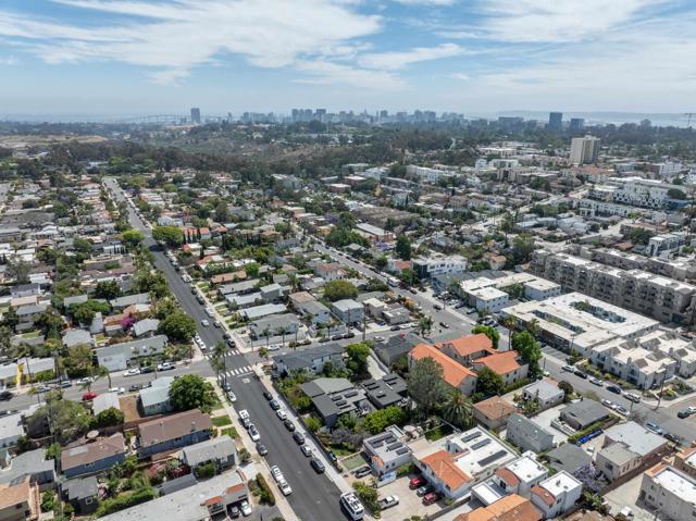 3718 Mississippi St, San Diego CA: https://media.crmls.org/mediaz/3625bda8-4527-429f-b543-c98cbd20ab07.jpg