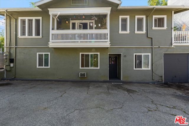 2349 Glendale Boulevard, Los Angeles CA: https://media.crmls.org/mediaz/362826c9-4a65-49b1-94fe-bc3046007a64.jpg
