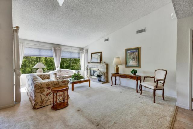 7302 Via Granja, San Jose CA: https://media.crmls.org/mediaz/36285e9a-cf77-4c4a-9abc-706d890f0b09.jpg