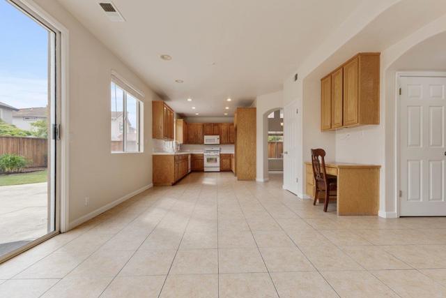 1033 Lewis Street, Salinas CA: https://media.crmls.org/mediaz/362920a9-070e-4bb7-9d49-69d879af47b4.jpg