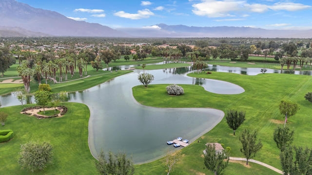910 Island Drive #112, Rancho Mirage, CA 92270