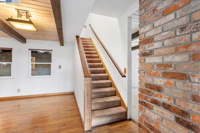 3491 Middleton Ave, Castro Valley CA: https://media.crmls.org/mediaz/362c984b-2348-472c-b4ef-e7fd247a6cfa.jpg