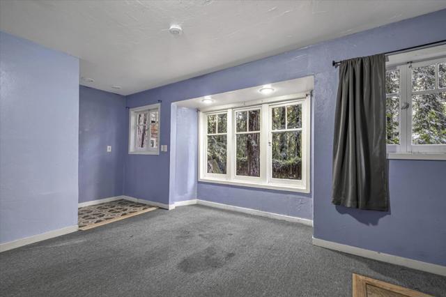 695 Creek Drive, Boulder Creek CA: https://media.crmls.org/mediaz/362d3533-d68c-4775-8f34-979d764935d7.jpg